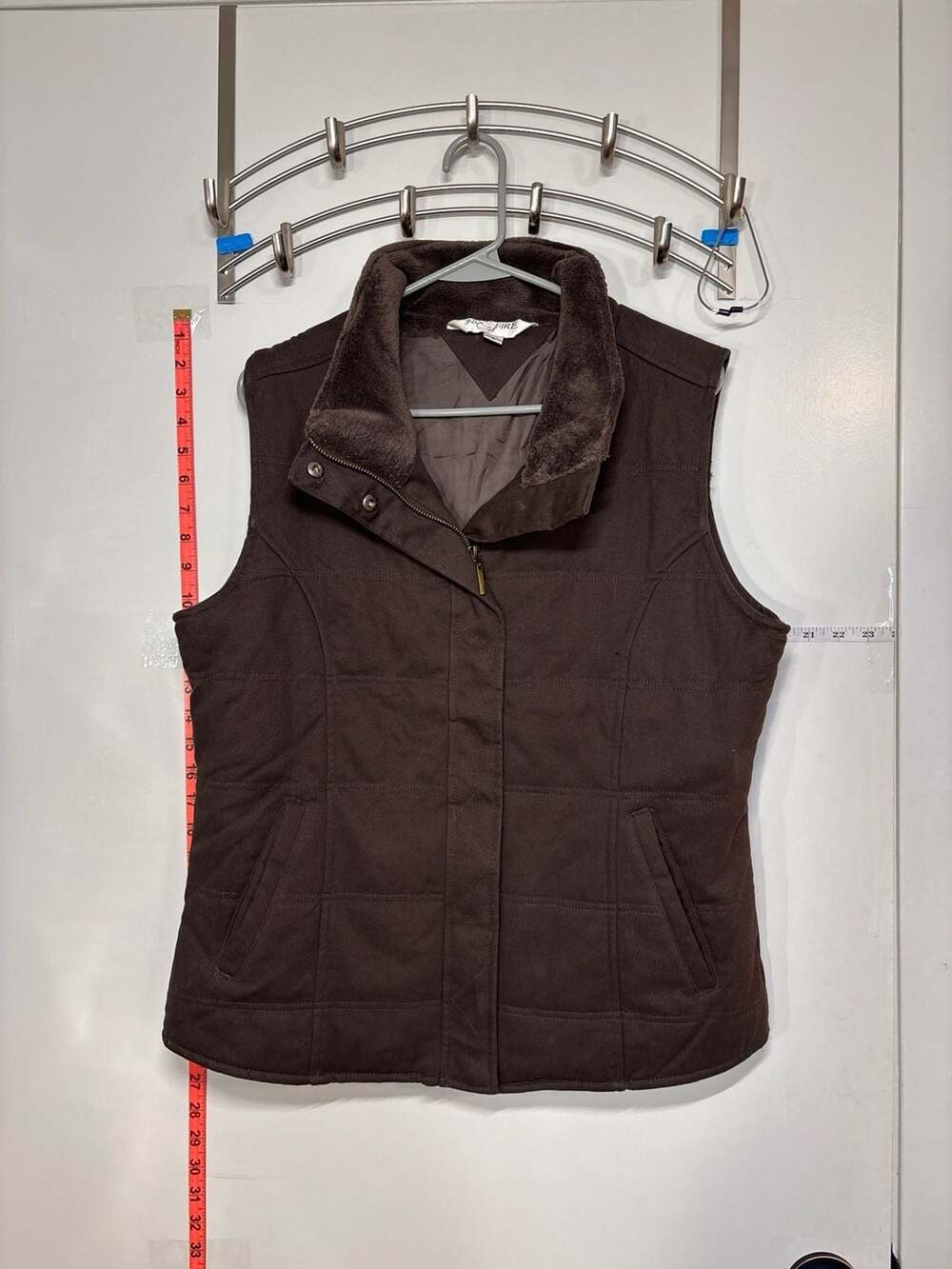 H: Foxfire Brown Quilted Faux Fur Collar Vest Size L